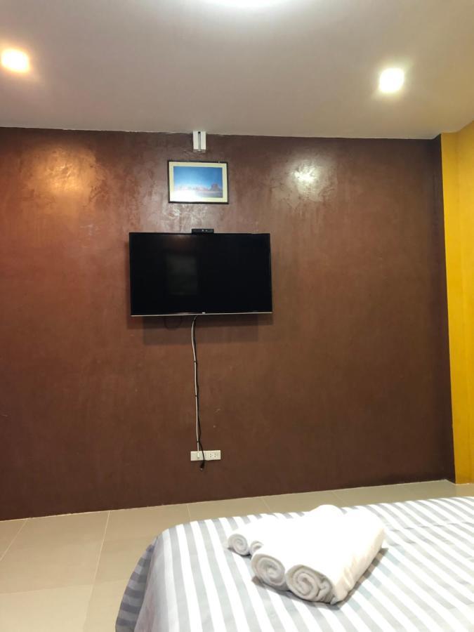 Nonthun 1 Hostel Кхонкен Екстер'єр фото